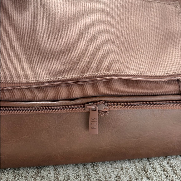 BEIS Mini Weekender - Maple - Picture 10 of 10